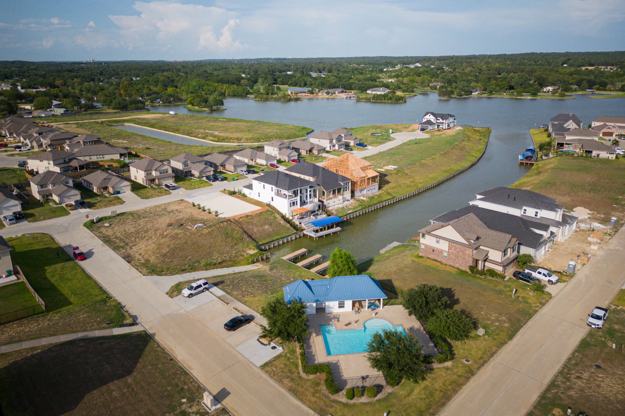 Lake Breeze Area Shot